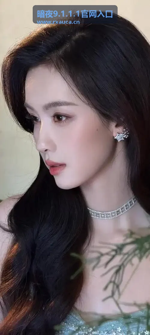 77777亚洲和欧洲尺码表科幻概念微剧剧照